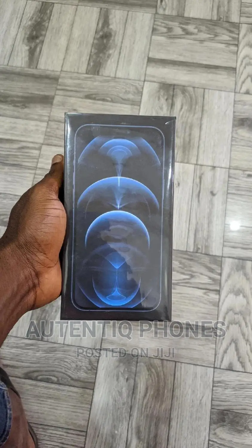 New Apple iPhone 12 Pro Max 256 GB Gold