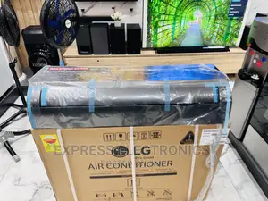 Look Very Cute Dual Artcool Inverter 2.5hp AC LG