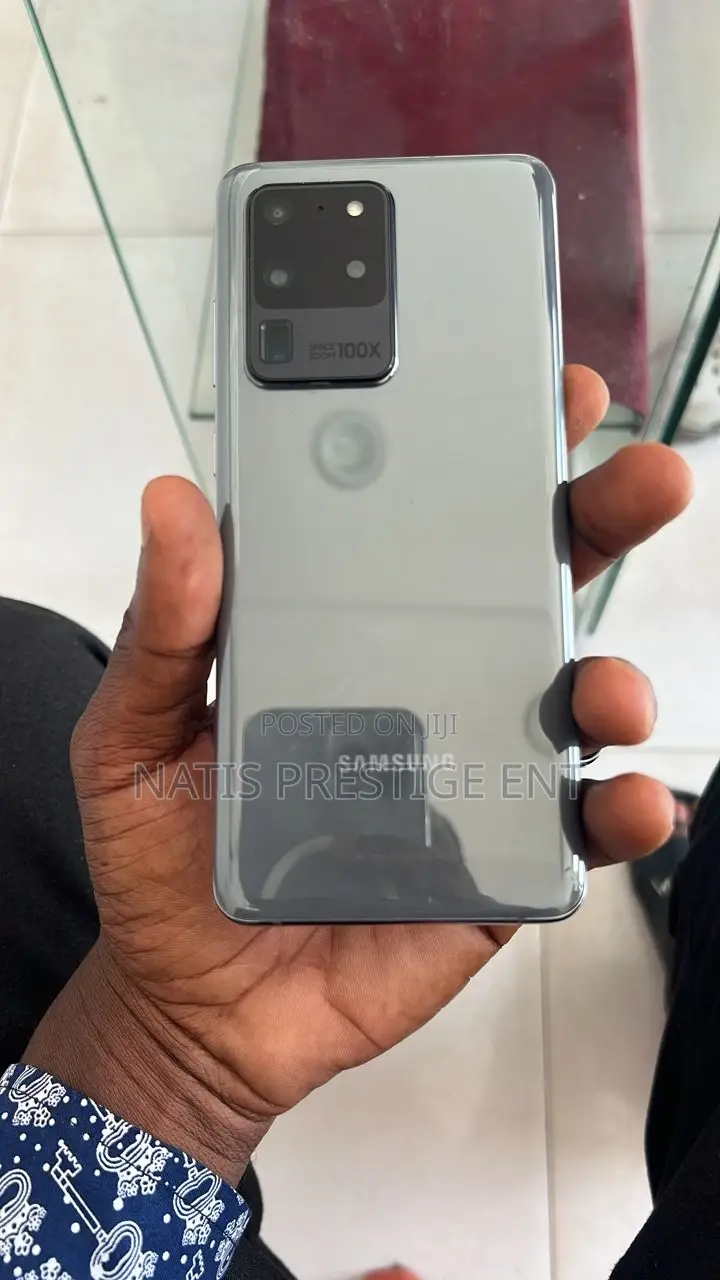 New Samsung Galaxy S20 Ultra 5G 128 GB Silver