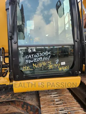 Almost New Cat 320 , Available Right Now