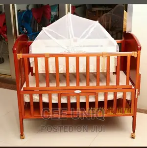2 in 1 Baby Cot With Drawer
