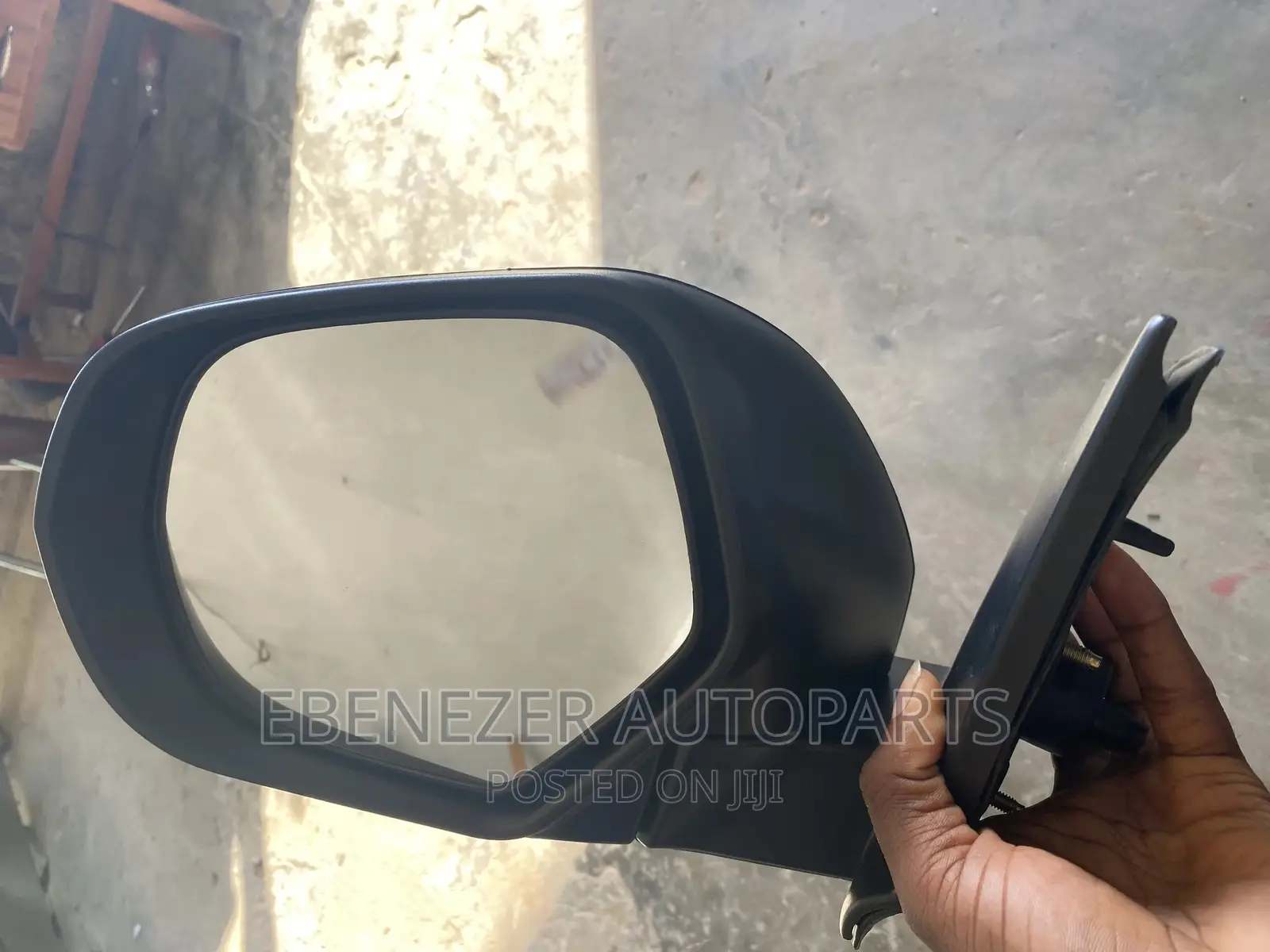Mitsubishi L200 2018 Driving Mirror