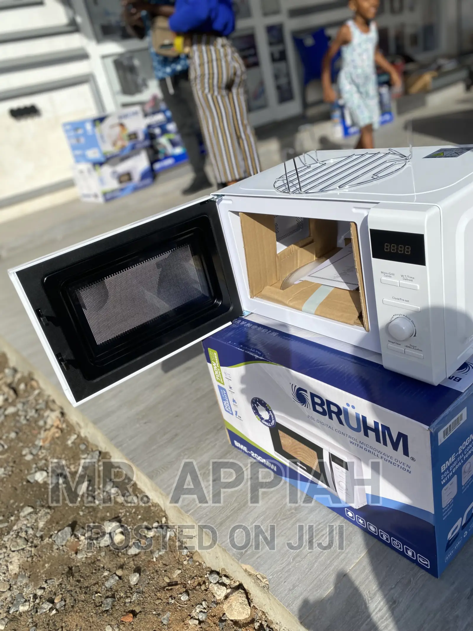 Latest and Durable Bruhm 20L Microwave BME -20gmw + Grill.