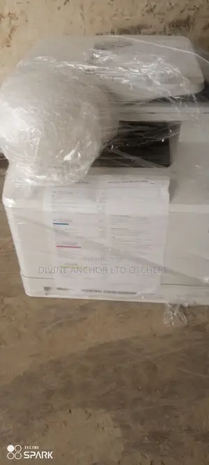 HP M480 3 in 1 Printer