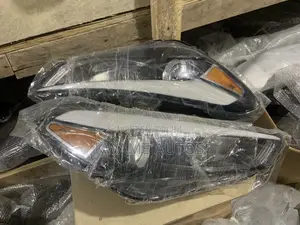 TUCSON 17 Headlight Pair LED