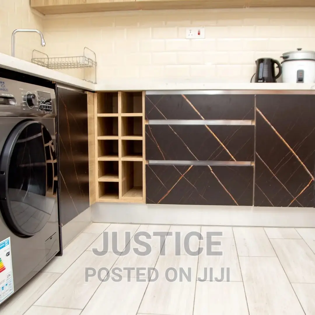 Furnished 1bdrm Room & Parlour in American House East for rent