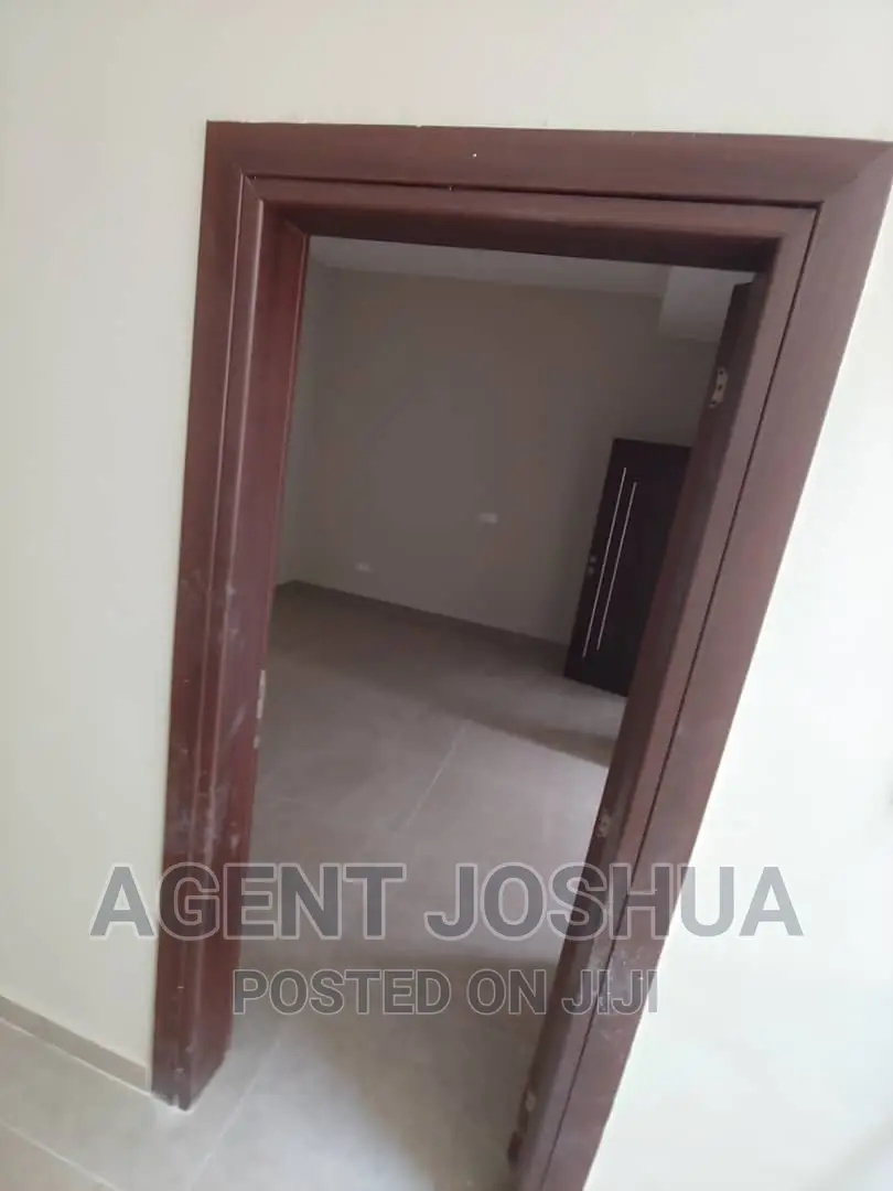 3bdrm House in Manet Court Estate for sale