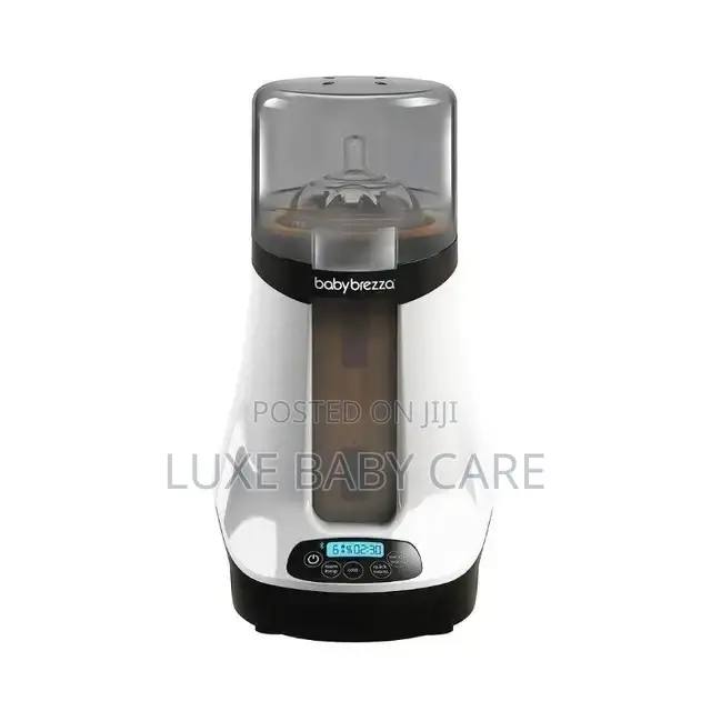 Baby Brezza Smart Bottle Breastmilk Warmer.