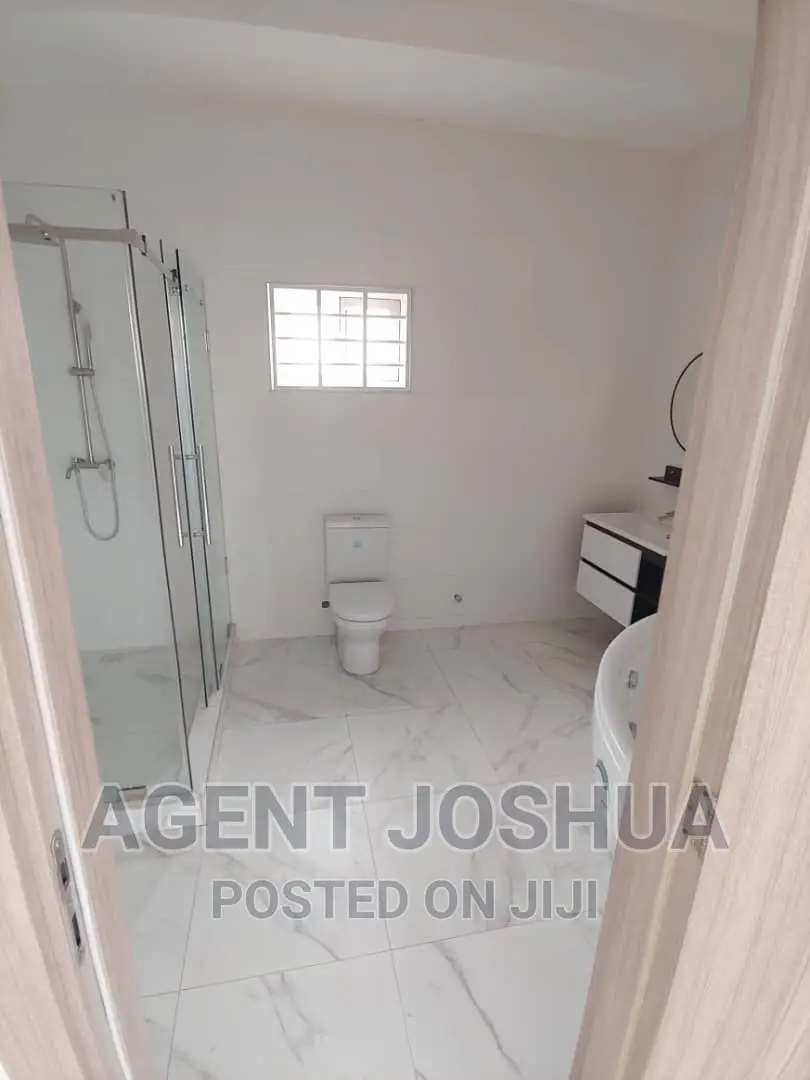 3bdrm House in Manet Court Estate for sale