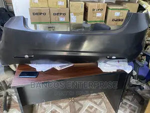 Photo - Hyundai Elantra 2011-2013 Back Bumper