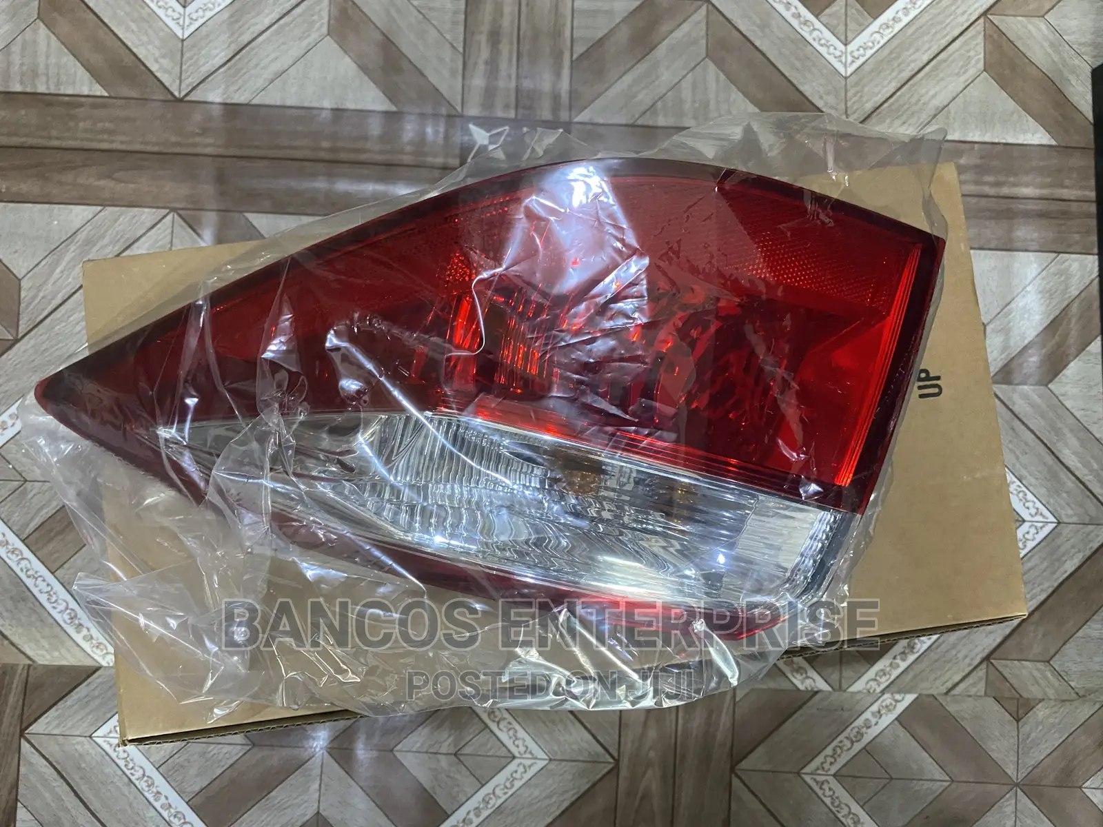 thumbnail image 2 of Pair ZH4617 Outer Tail Lights For 2014-2016 Toyota Corolla – Driver & Passenger Side 2 of 5