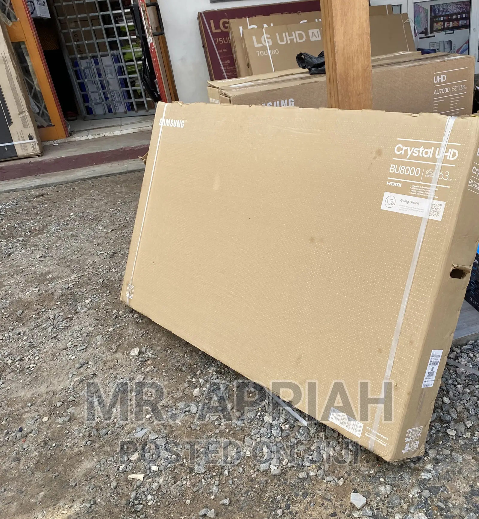 Quality Yet Affordable Samsung 65BU8000 65” Uhd Tv(Black).