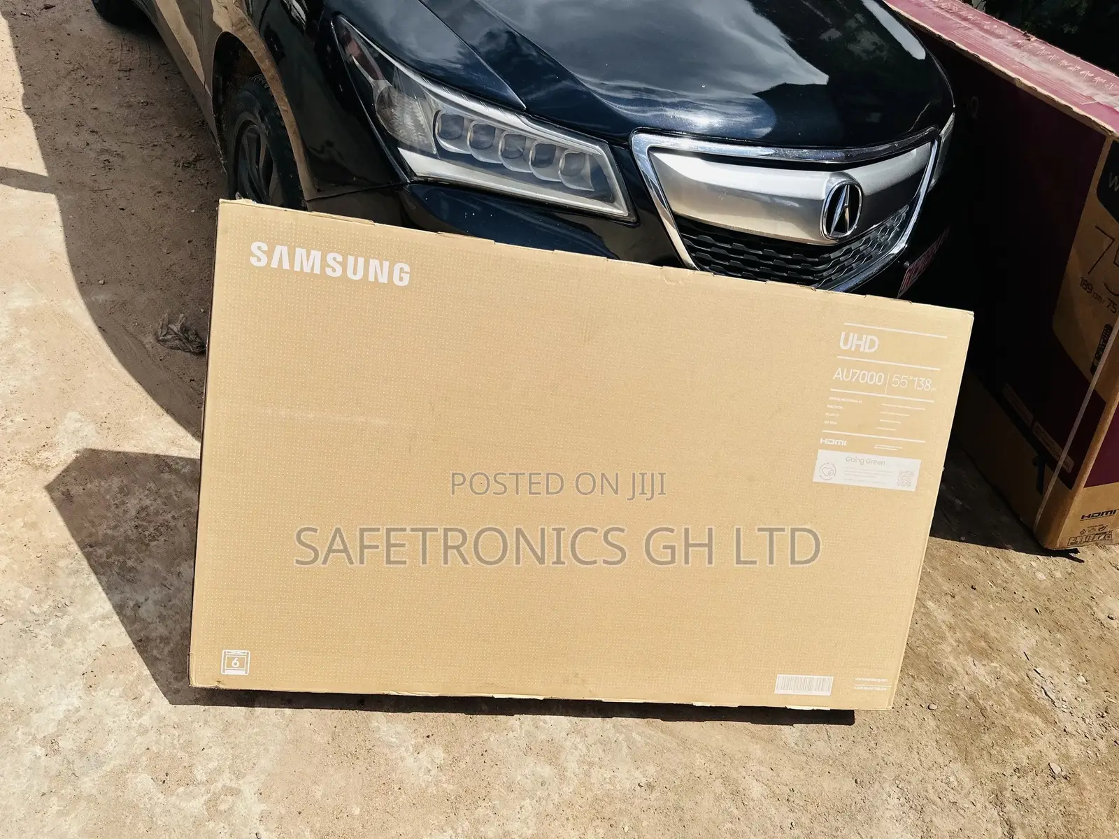 Glossy Led Samsung 55 Inches Wide Black Au70 Uhd Tv