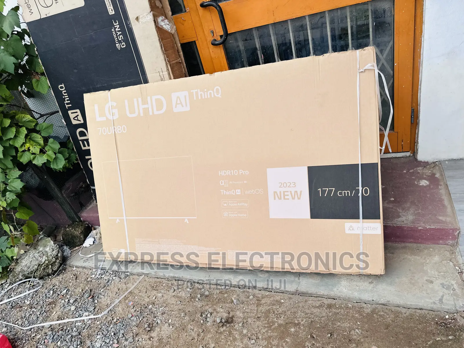 Authentic Slim Lg Tv UHD Smart 70”UR80003