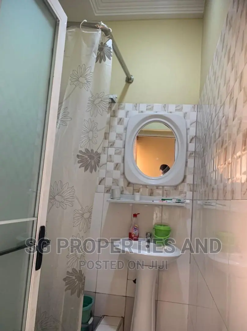 3bdrm House in Coastal, Spintex for rent