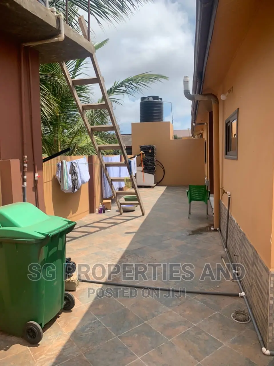 3bdrm House in Coastal, Spintex for rent