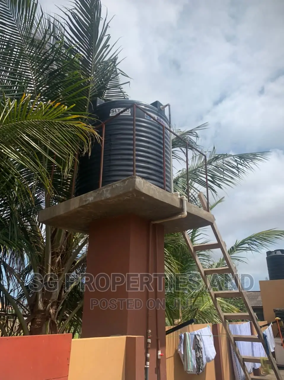 3bdrm House in Coastal, Spintex for rent