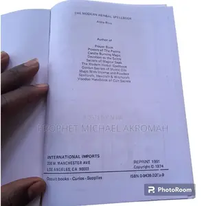 The Modern Herbal Spell Book
