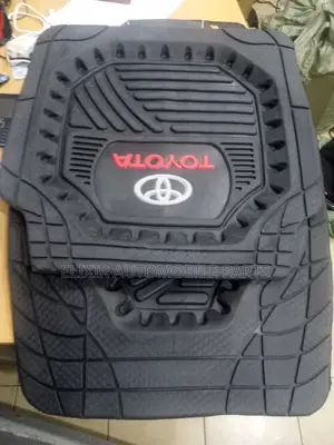 Toyota Land Cruiser Floormat