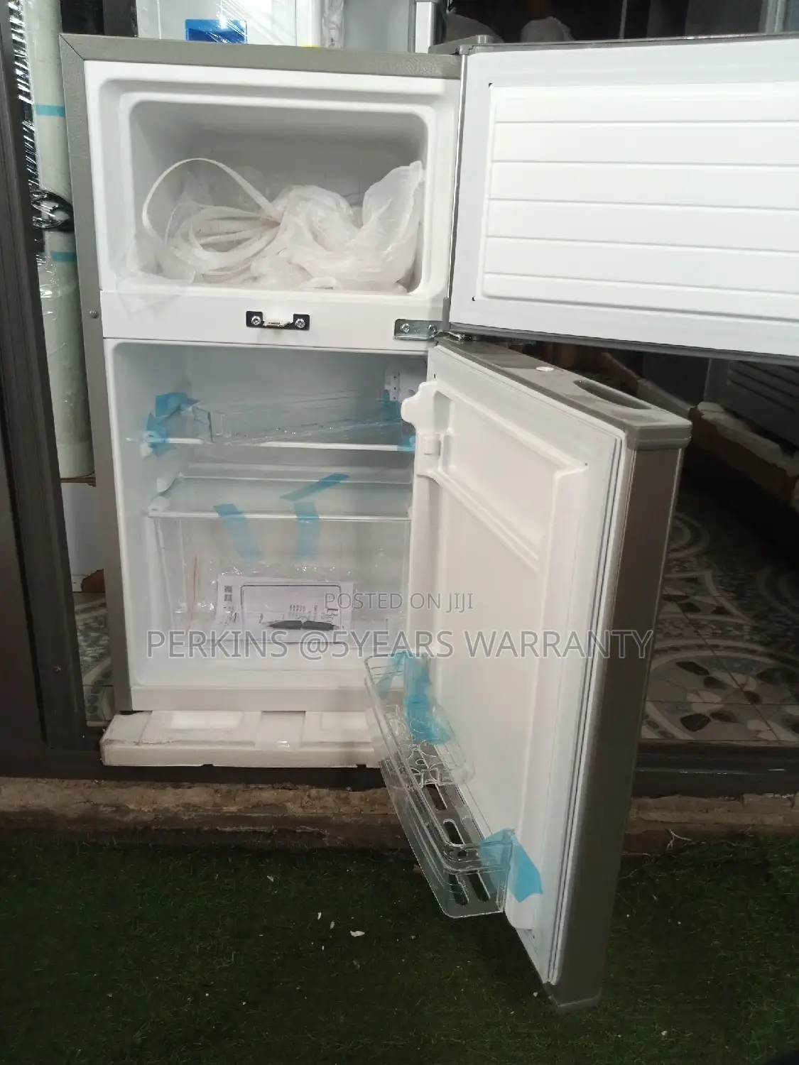 Silver Gray Fridge Top Freezer Quality Roch Tabletop Fridge