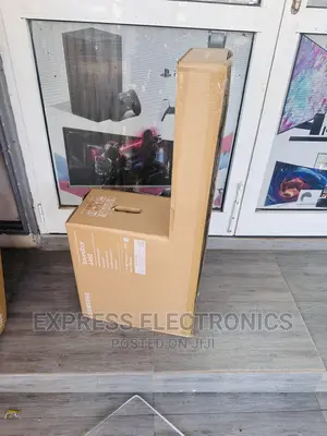 Look Very Stylish Samsung Soundbar A460 With Woofer