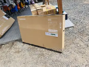 2023 Model Voice Assistant UHD Smart 55”Cu8000 Samsung