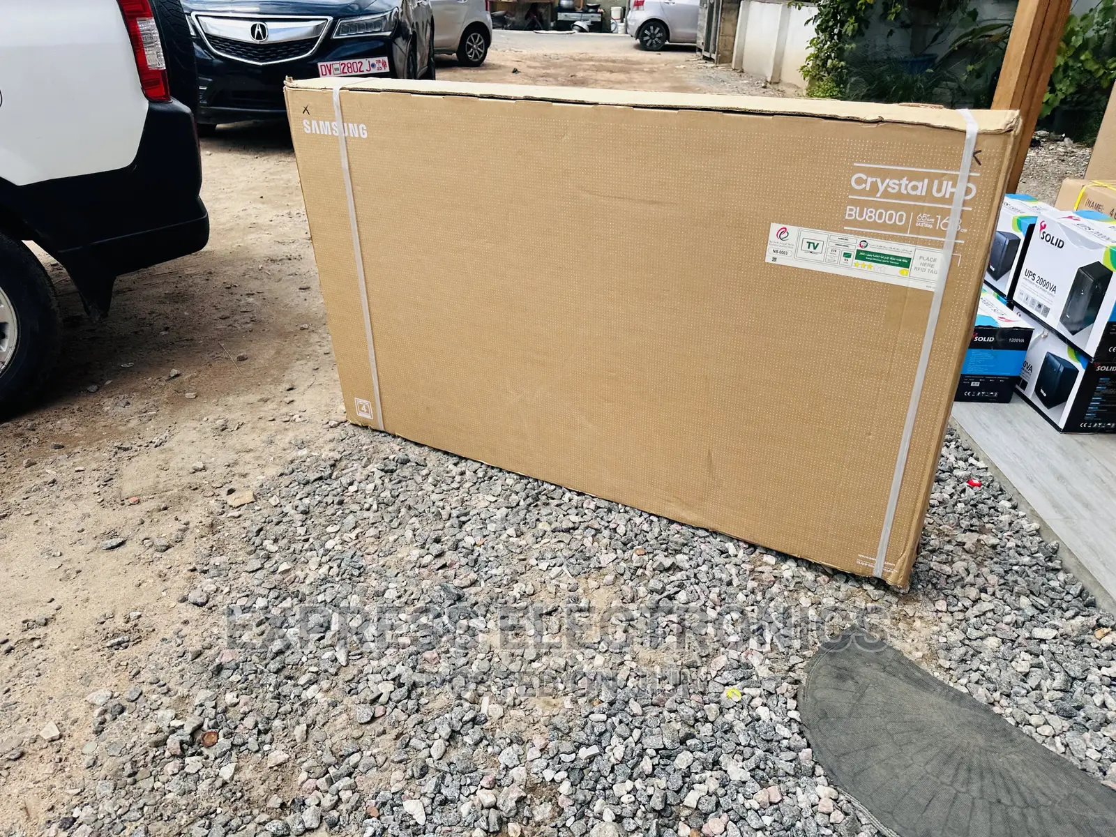Look Very Stylish UHD Dmart 65”Cu80002 Samsung Tv 