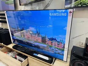 Immersive Yourself With Samsung 85”Au7172 UHD Smart Tv 