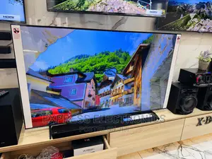 Immersive Yourself With 85”UHD 4ksmart Glossy Samsung Bu8000