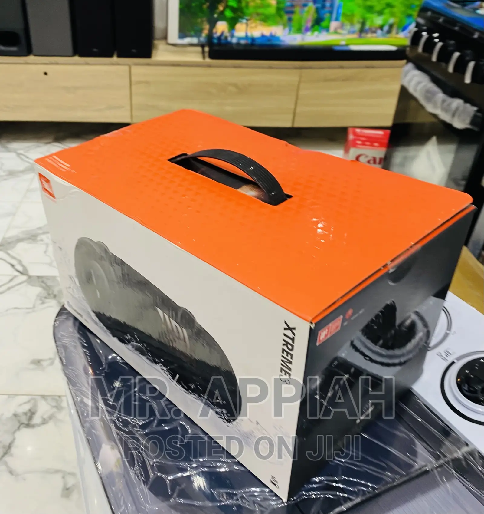 Extremely Durable JBL Xtreme 3 Waterproof Bluetooth Speaker