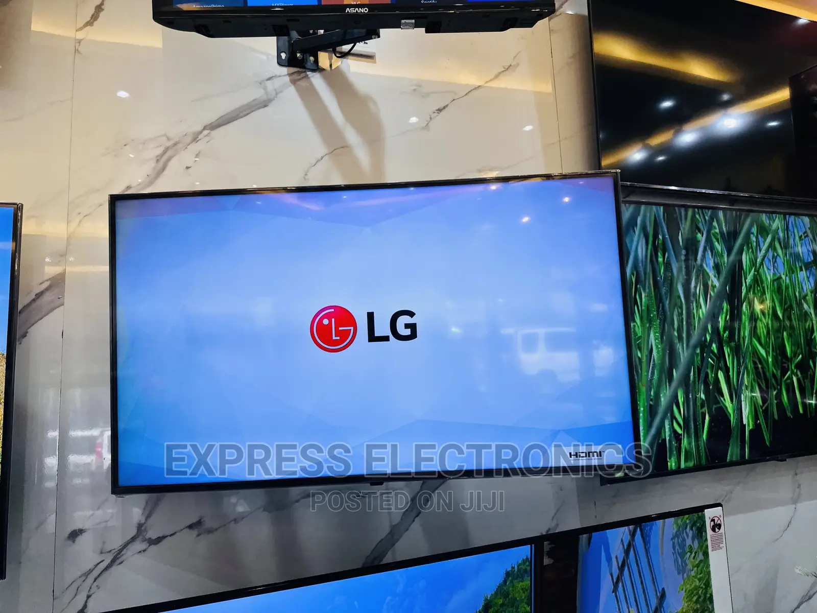 Immersive Yourself With Lg UHD Smart Glossy 55”Uq75000