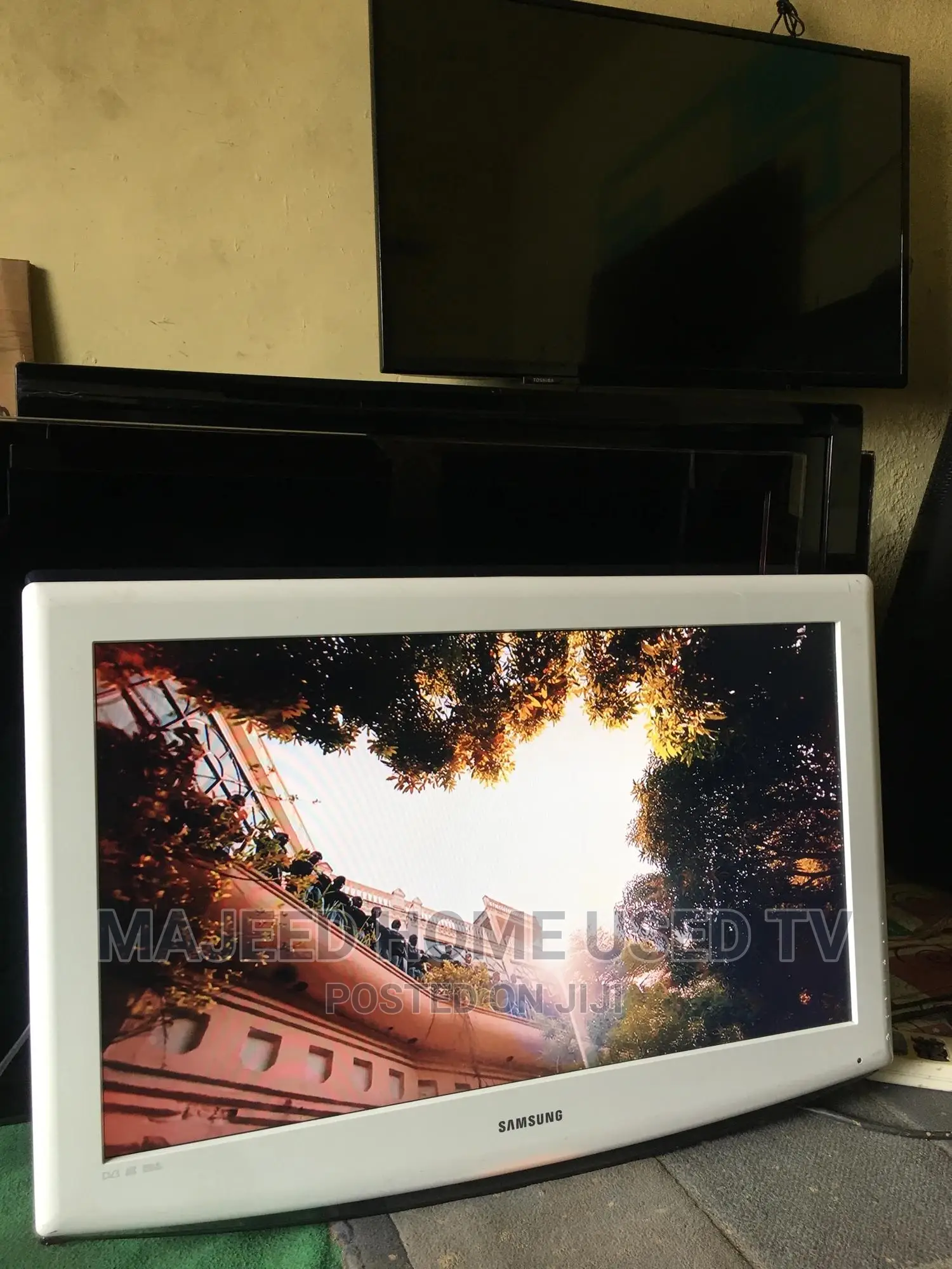 32inches Samsung Digital Tv