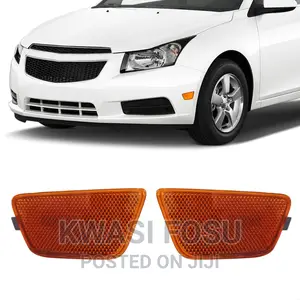 Chevolet Cruze Trafigator Light/ Bumper Side Light
