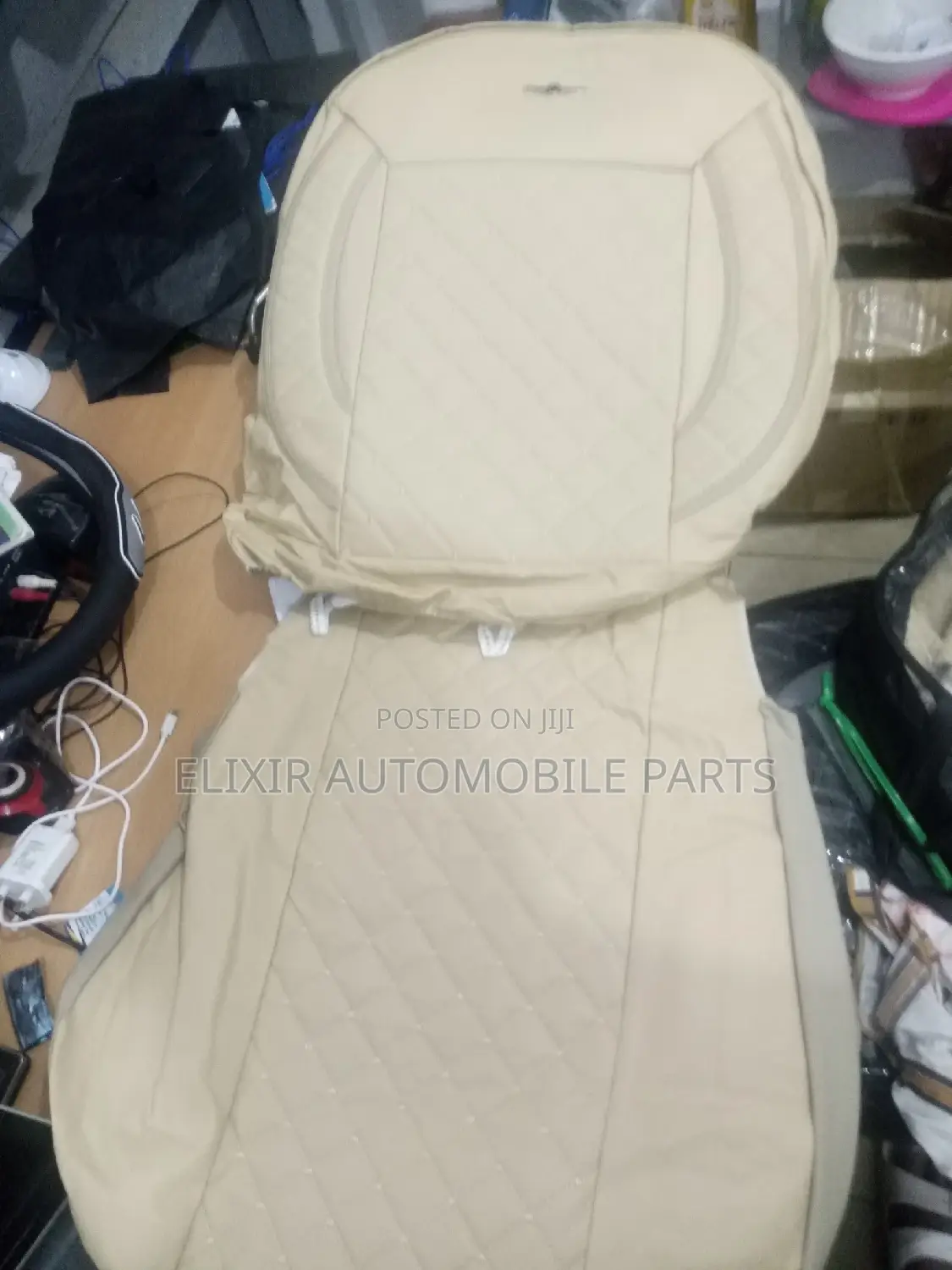 Get Fresh Luxury Seat Cover With Free Tire Foam Cleaner