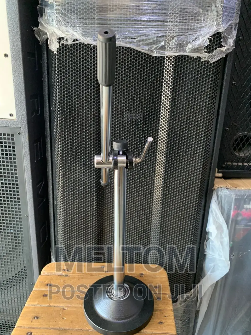 Table Microphone Stand (Maxx-On)