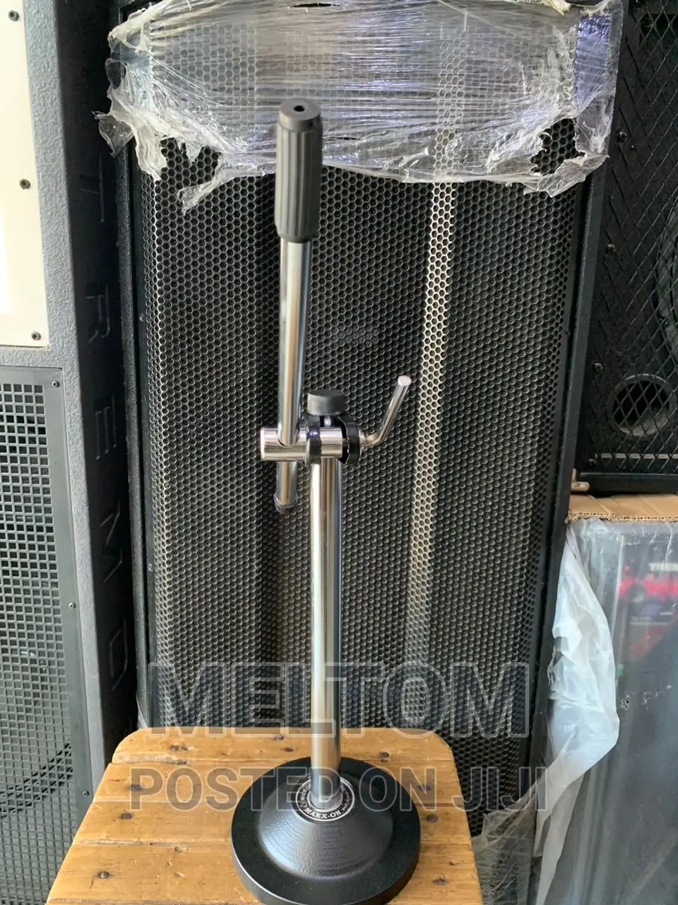 Table Microphone Stand (Maxx-On)