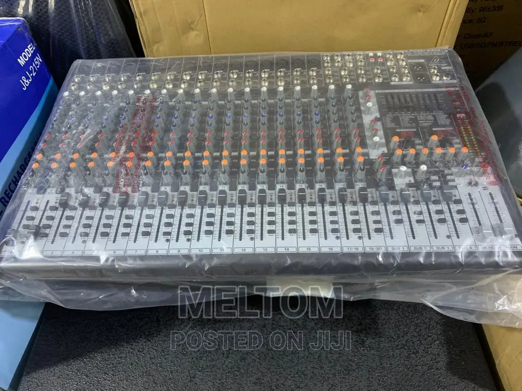 Behringer Eurodesk Sx2442fx 24channels Mixer