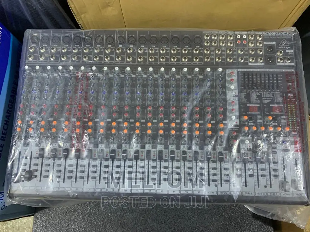 Behringer Eurodesk Sx2442fx 24channels Mixer