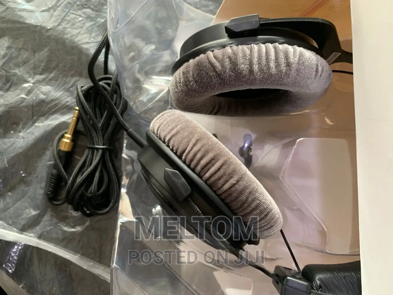 Behringer DJ Headphone (Bh 770)