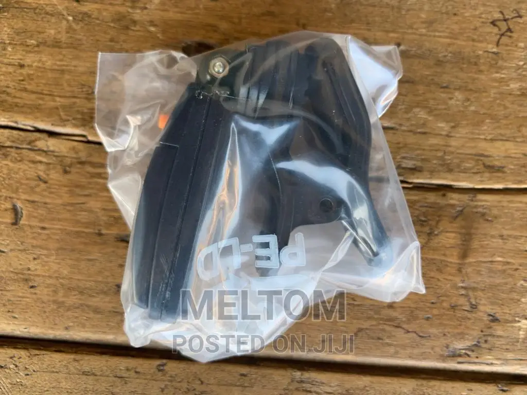 Chromatic Guitar Tuner (ET-37)