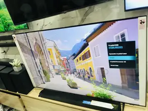 BU80 Samsung Smart UHD Crystal Slim 65 Inches