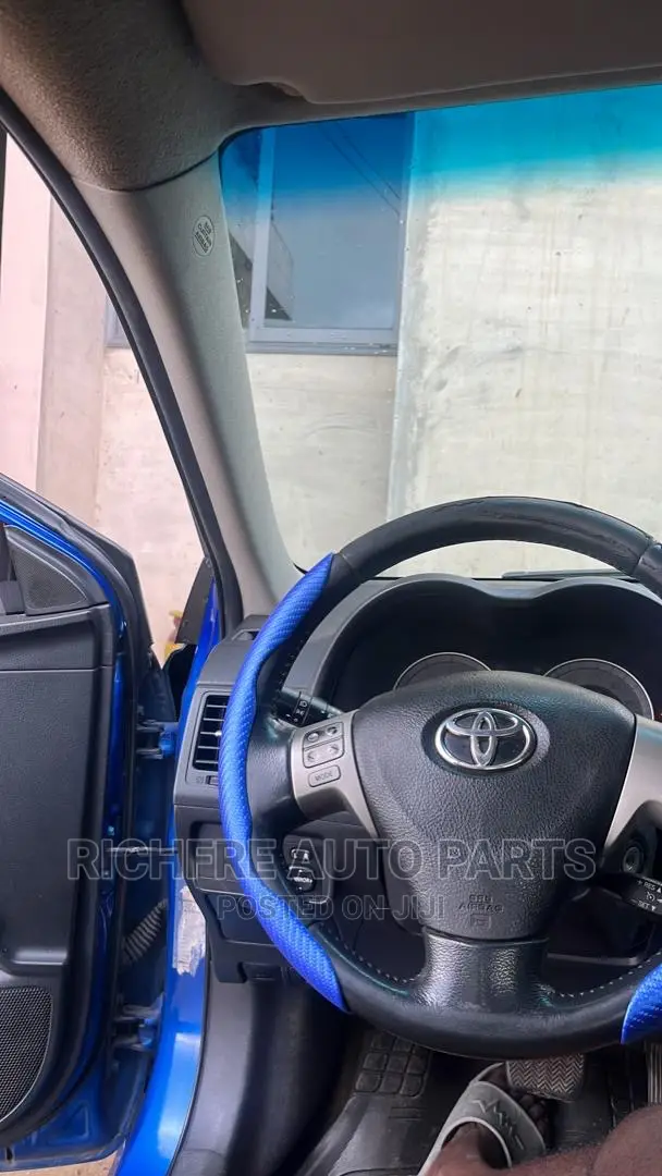 Universal Carbon Steering Cover / Coat