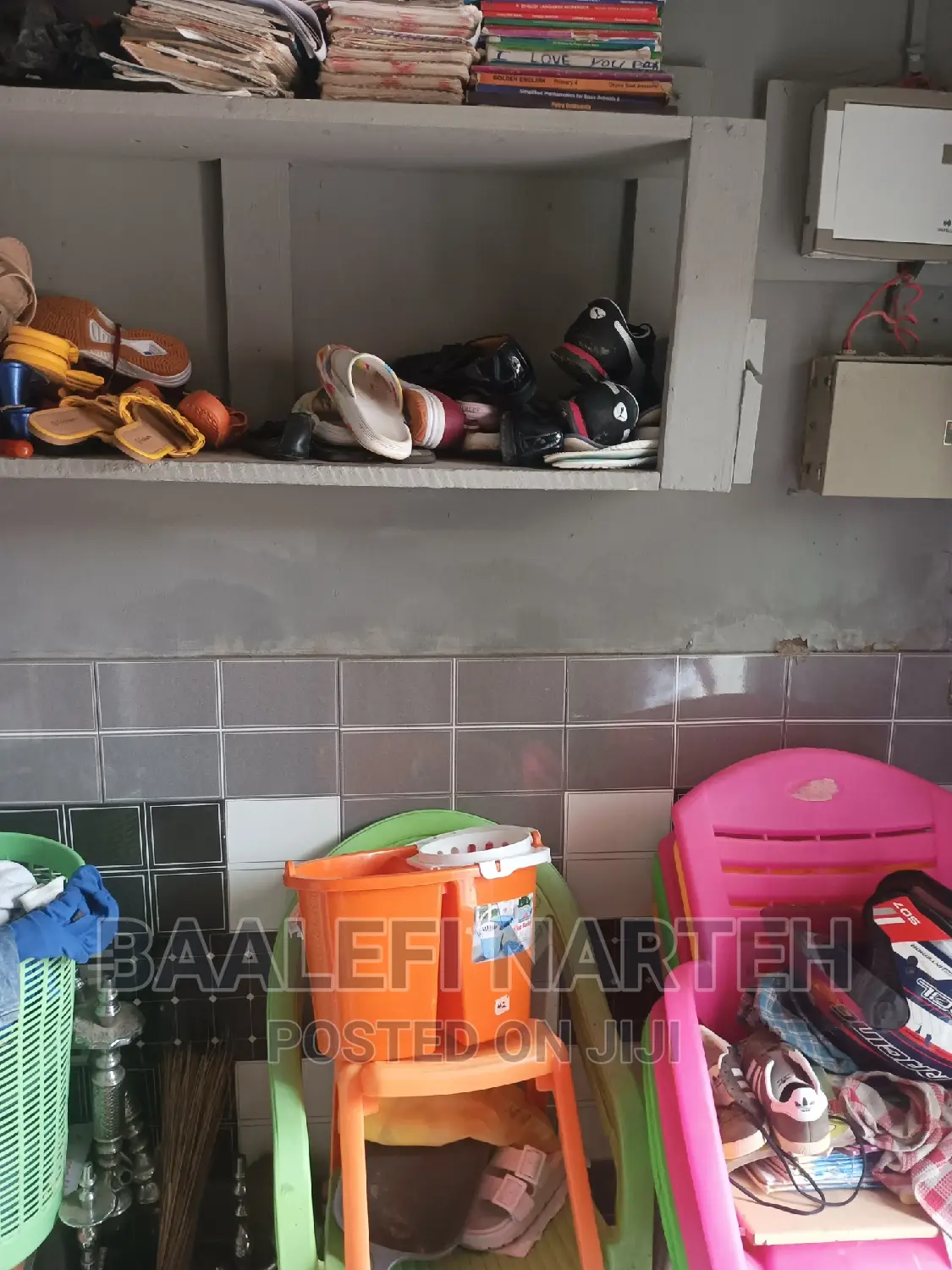 Furnished 10bdrm House in Tema Metropolitan for sale