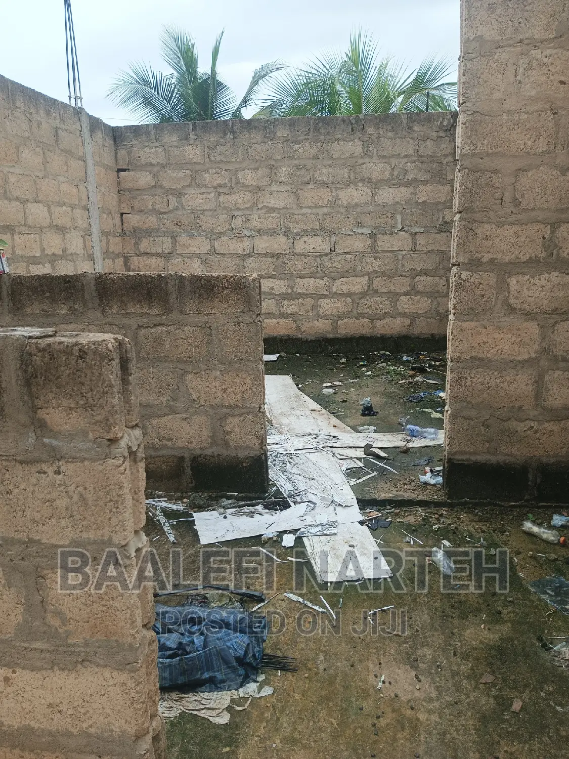 Furnished 10bdrm House in Tema Metropolitan for sale