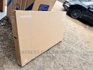 Upgrade Your Viewing Experience With 55”Au7092 UHD Smart