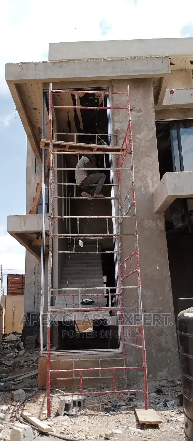 Special Curtain Wall System. Apex Glass
