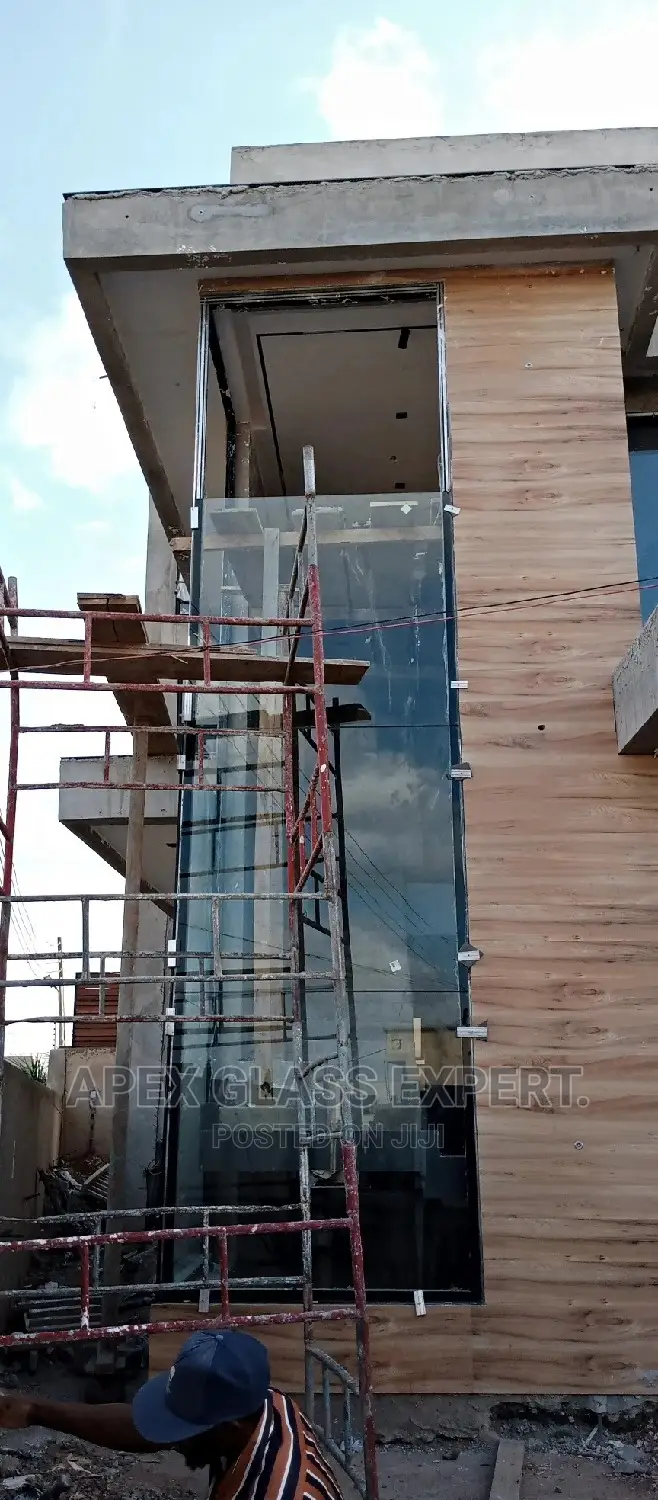 Special Curtain Wall System. Apex Glass
