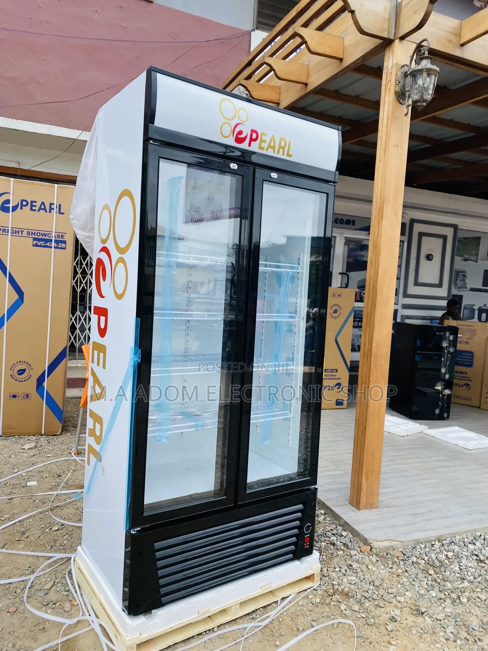 Extremely Chilling Pearl PVC 622-2b 2 Door Display Fridge 