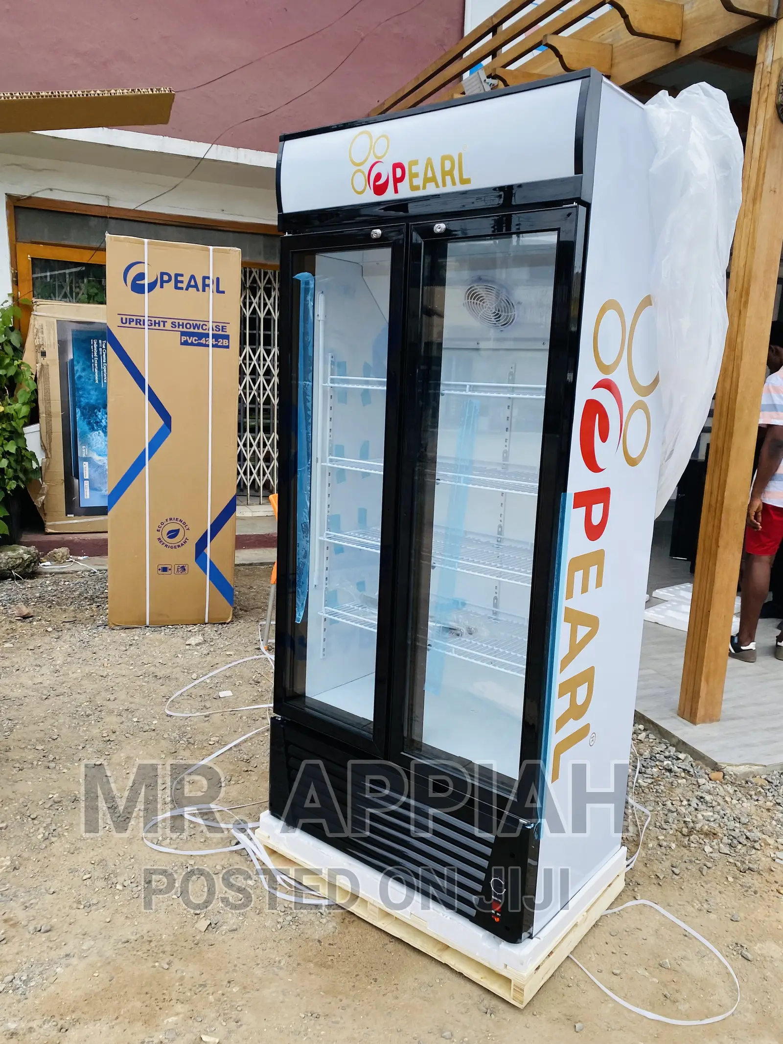 Pearl 500L PVC 622-2b Display Fridge Works Fast and Wider.