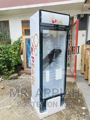 Long Lasting Pearl 400L PVC 424-2b 1 Door Display Fridge.